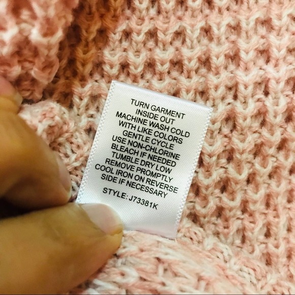 It’s Our Time Soft pink loose knit sweater with lace up V-neck - Picture 5 of 6